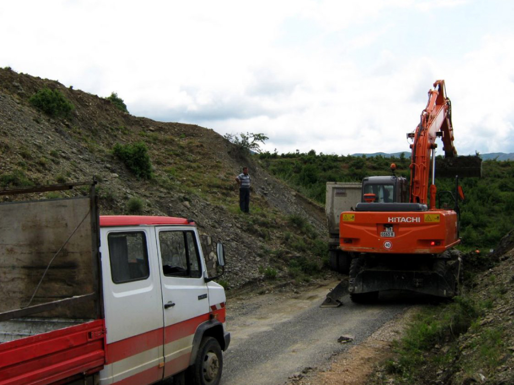 Construction of Marqinet-Llanaj road, Vora Municipality